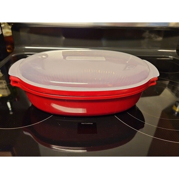 Kitchen Aid Red 9" x 13" Microwave Veggie Food Steamer 3 piece set - Picture 2 of 9
